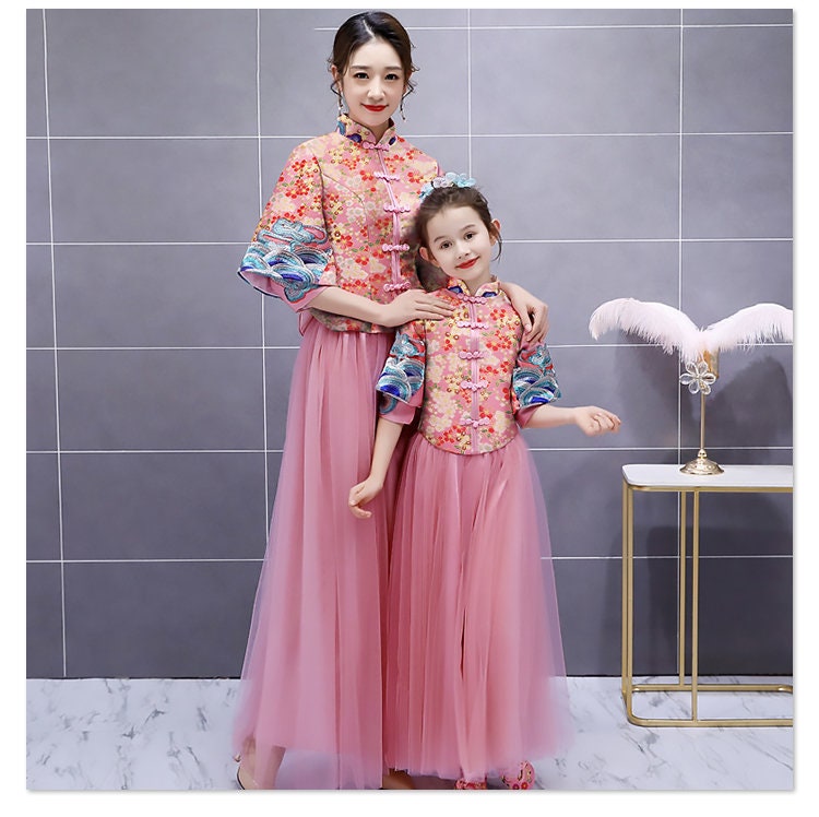 Cherry Blossom Jacquard Fabric: 59" Wide Silk Rayon Brocade