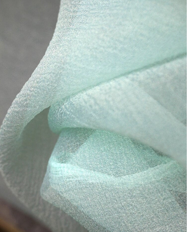 Tissu en maille blanche transparente, polyester doux au toucher, 150 cm de large, vendu au mètre