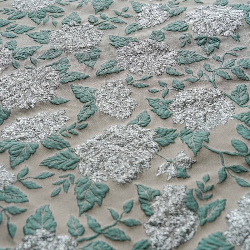Tissu jacquard floral à fil doré : texture 3D, largeur 160 cm, ameublement et confection