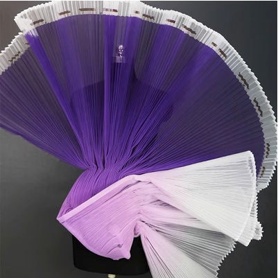 Gradient Pleated Organza Fabric: Stiff Texture, 63" Wide