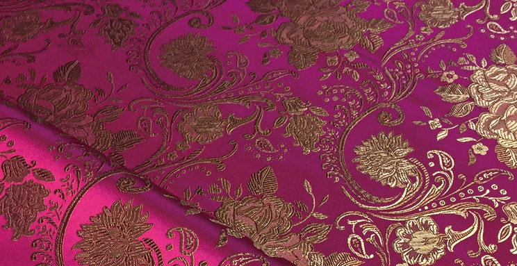 Tissu brocart à motifs floraux : Jacquard de soie et rayonne style palais rétro