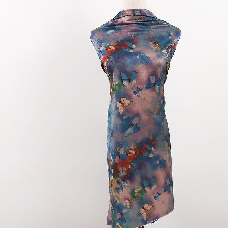 Tissu satin de soie à motif papillon - 150 cm de large