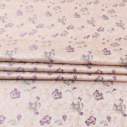 Tissu brocart lotus : damas de soie et rayonne de 150 cm de large
