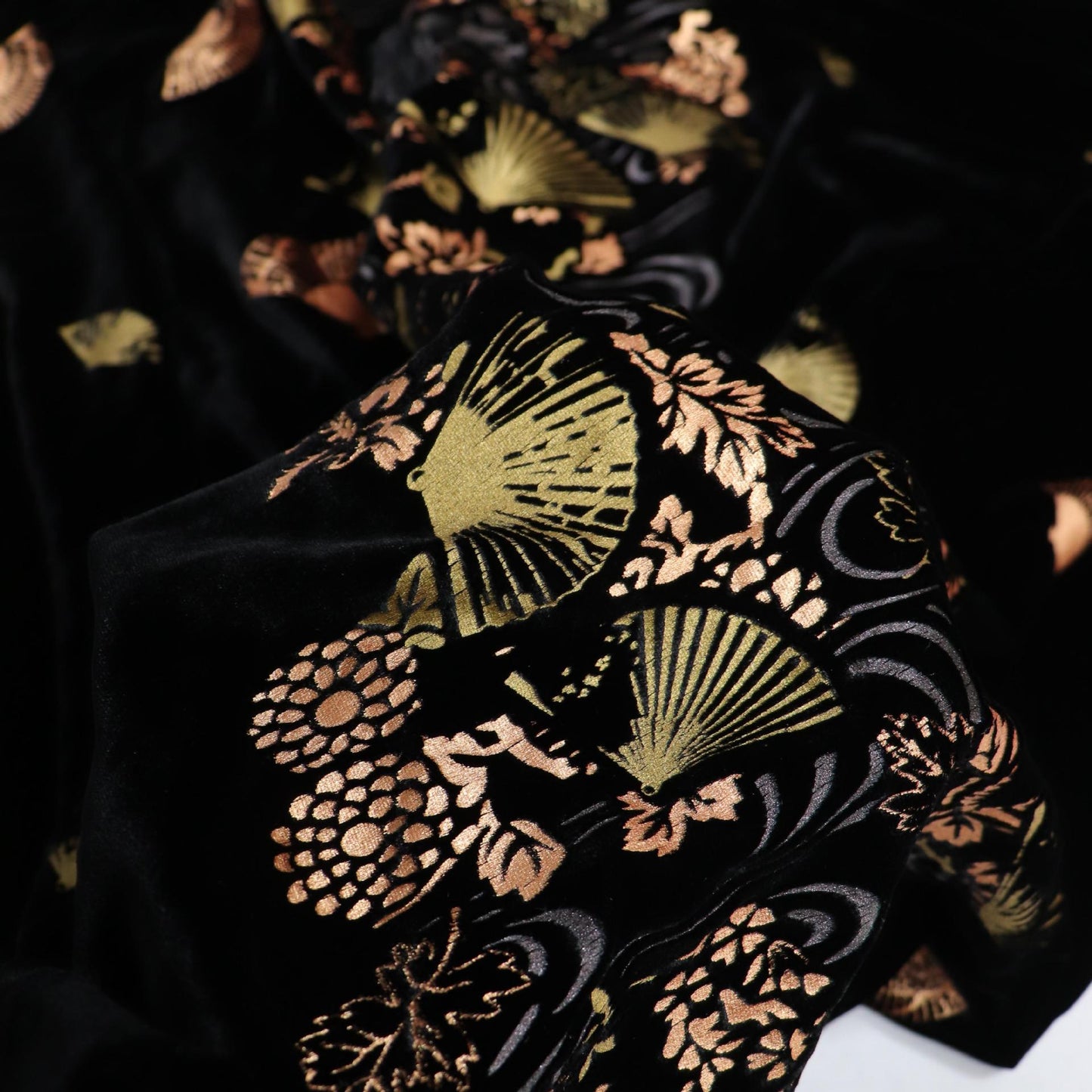 Gold Foil Adhesive Velvet Fabric ��� Luxurious Shimmer Craft & Sewing Materi"Wide