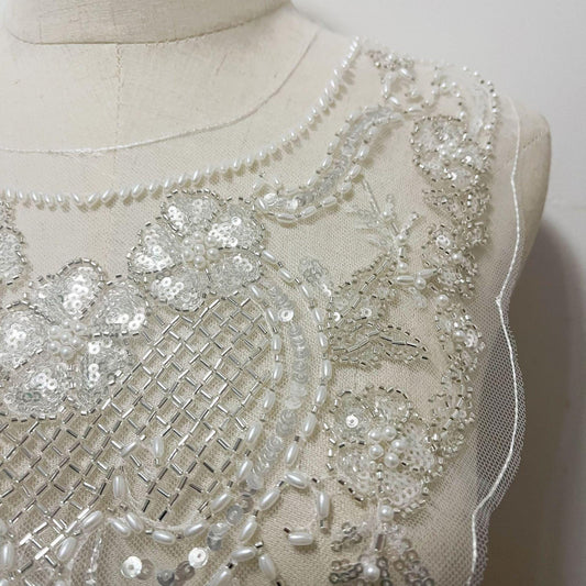 Bordure en dentelle brodée : Voile de mariée ivoire clair à sequins - 30 cm de large, vendu au mètre