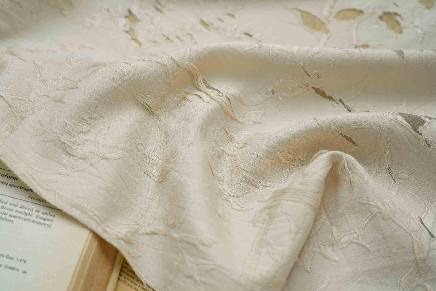 Flower Gauze Jacquard Fabric: Sheer Upholstery, Curtain Sewing Fabric (By Meter)