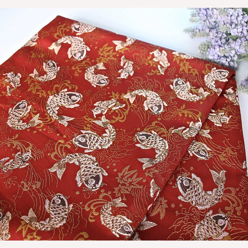 Tissu brocart à motif de carpes : vêtements pour le Nouvel An chinois, matelassage (largeur : 145 cm)