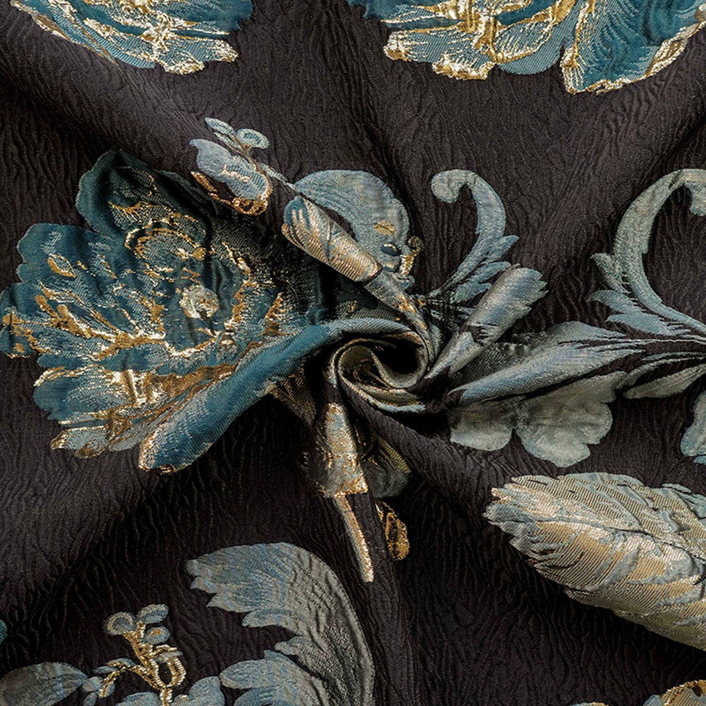 Tissu jacquard floral vintage ��� Métallisé en relief 3D 3"W