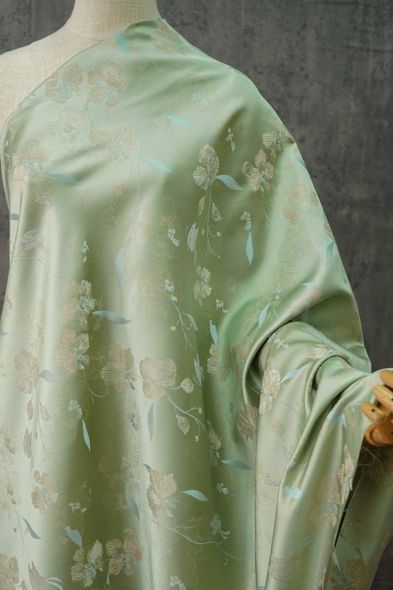 Tissu brocart à motifs floraux : Damas de soie Song 55 pouces, pour costumes et décoration - Vendu au mètre