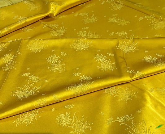 Chrysanthemum Jacquard Fabric: 50"W Chinese Antique Style