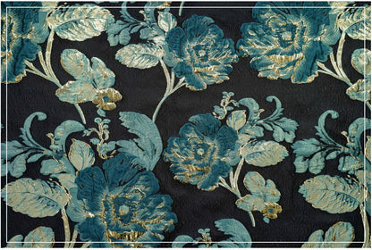 Tissu jacquard floral vintage ��� Métallisé en relief 3D 3"W