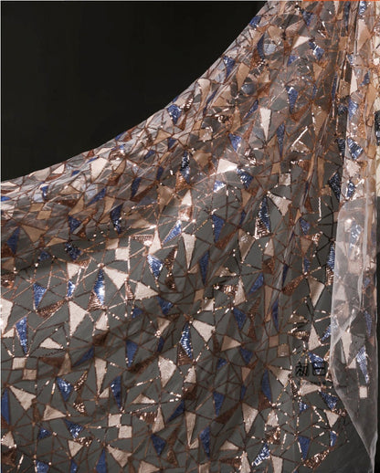 Tissu en maille brodée de sequins, tissu de créateur marron et bleu