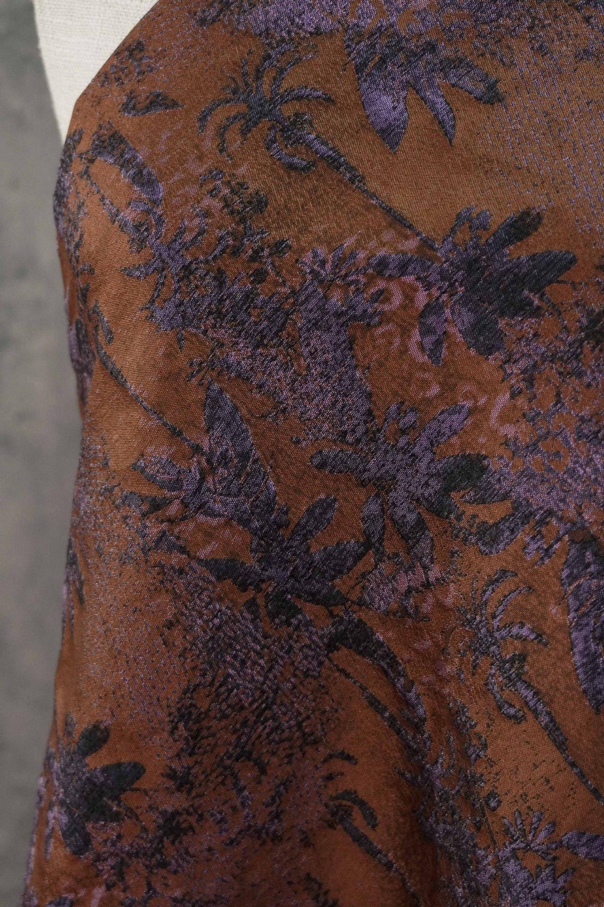 Vintage Embossed Jacquard Fabric ��� Tropical Rainforest Leaf Pattern for Upholstery, Curtains & Clothi"Wide