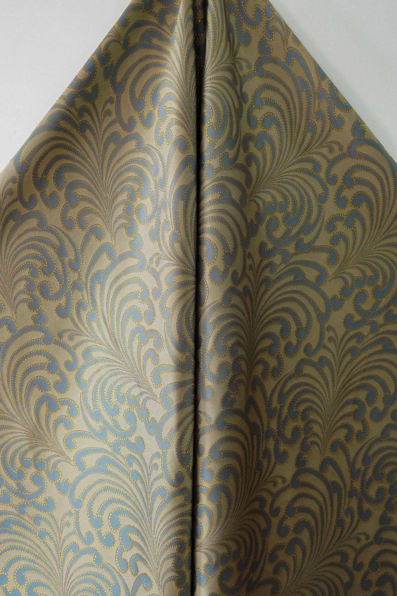 Jacquard Woven Fabric: 3D Bird Feather Embossed Upholstery, Costume, Sewing - 60"W