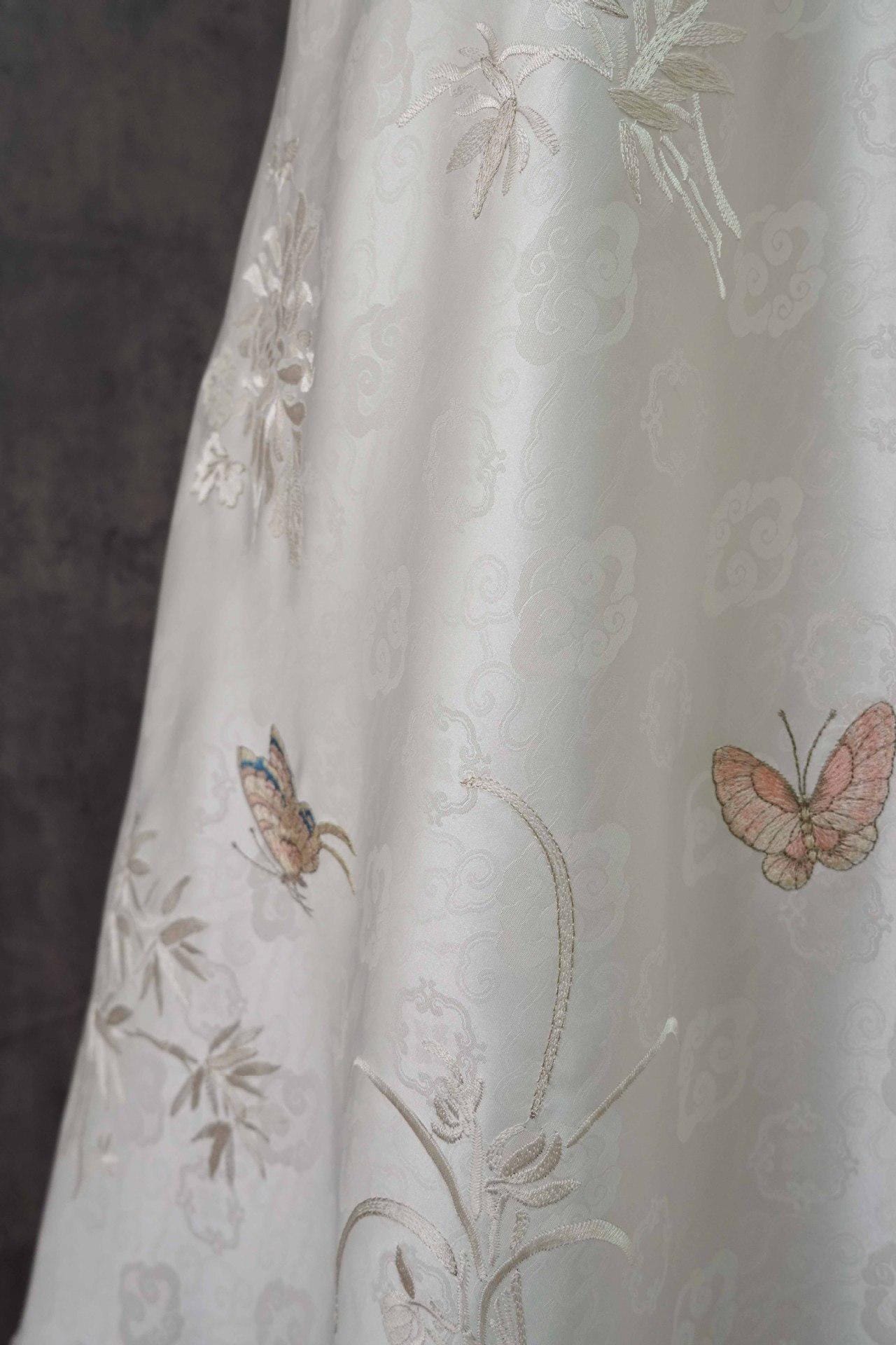Palace Style Brocade Jacquard Fabric: Damask Decor, Drapery, Upholstery - 60"W