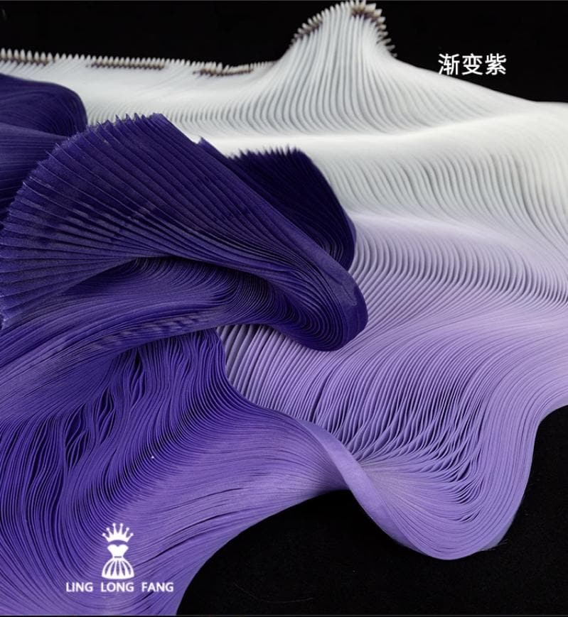 Gradient 3D Pleated Organza Fabric: 55" Wide Designer Material