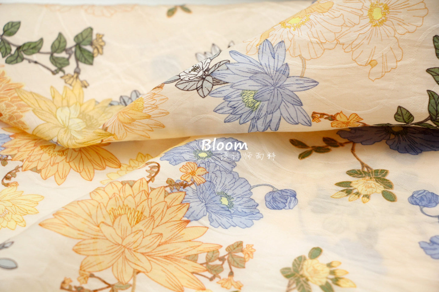 Vintage Floral Hemp Tencel Linen Fabric: Silky Sustainable Material