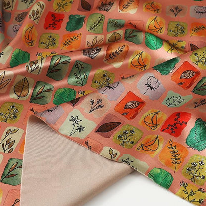 Tissu satiné de soie imprimé numériquement, motif thé : 150 cm de large, pour ameublement, costumes et loisirs créatifs.