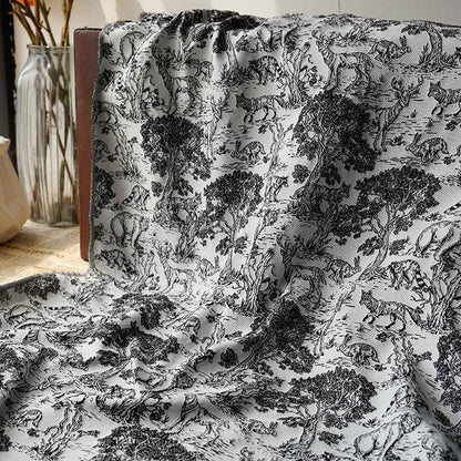 Tissu jacquard noir et blanc à motif zoo : mélange de rayonne pour ameublement, 140 cm de large