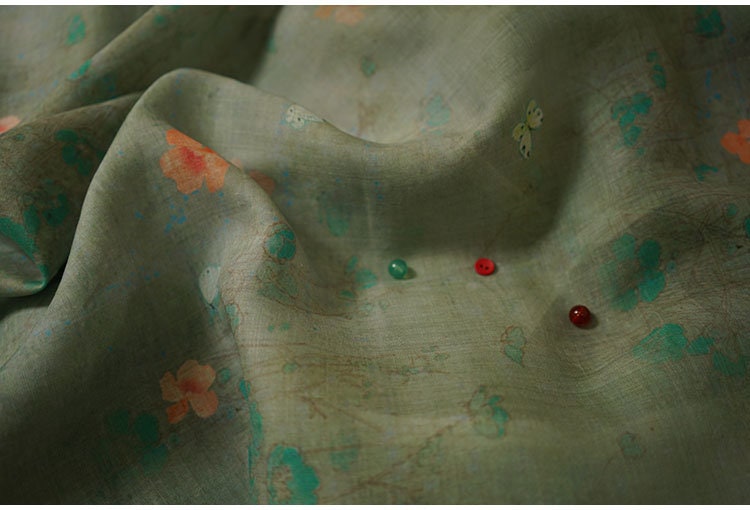 Rose Pattern Ramie Fabric: Soft Clothing & Home Textile (55"W)