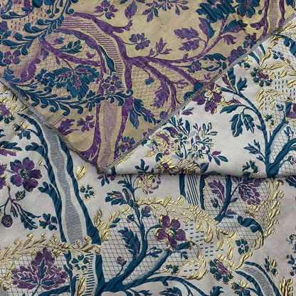 Floral Damask Jacquard Fabric: Retro Palace Style Upholstery, Costume, Decor