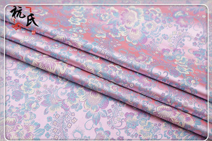 Tissu brocart jacquard damassé à motifs floraux : mélange de soie et de rayonne