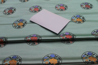 Tissu brocart floral vert pois : Matériel de couture pour cheongsam qipao