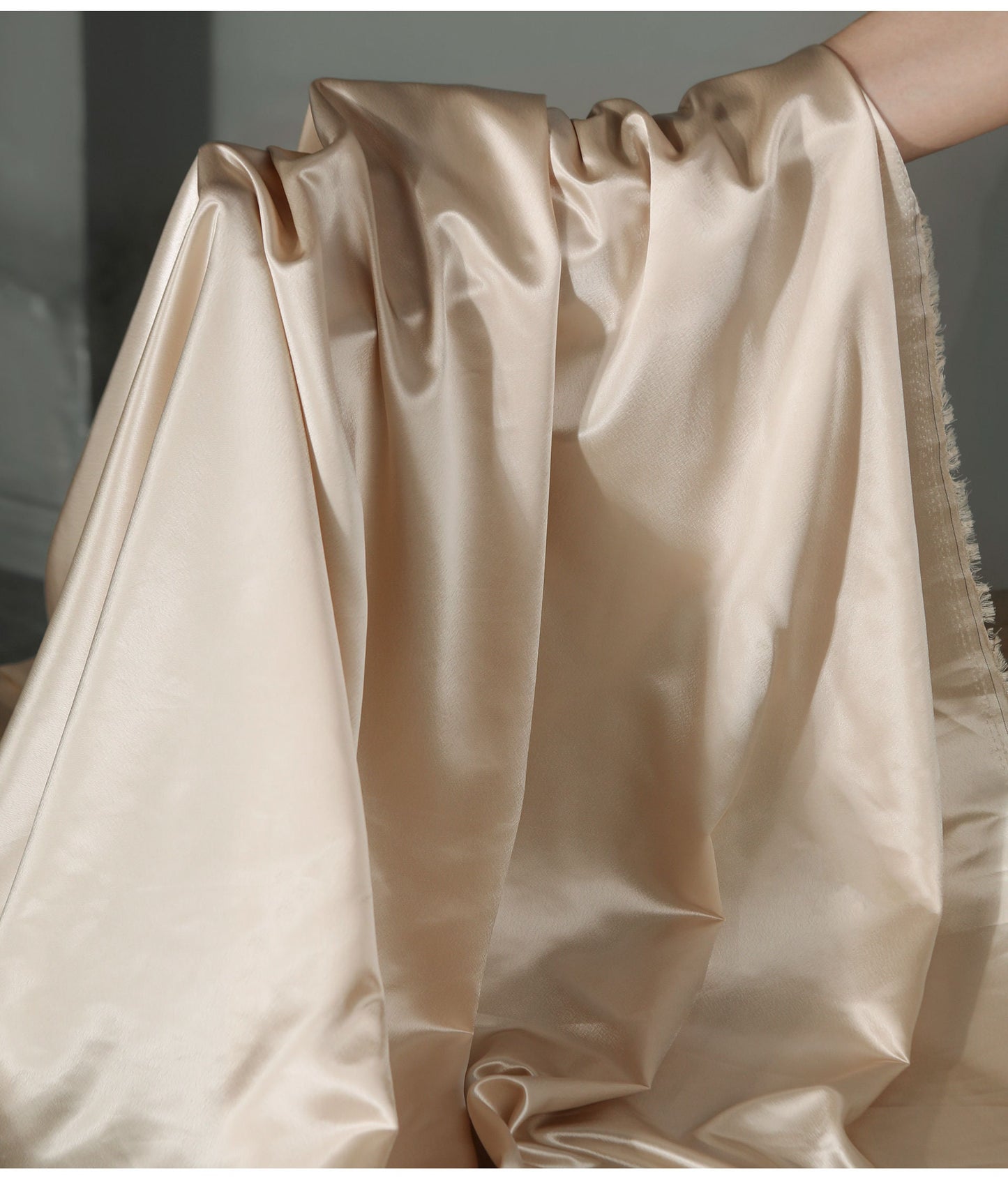Tissu en satin de soie : couleurs unies, largeur 150 cm, tissu de luxe pour robes de mariée