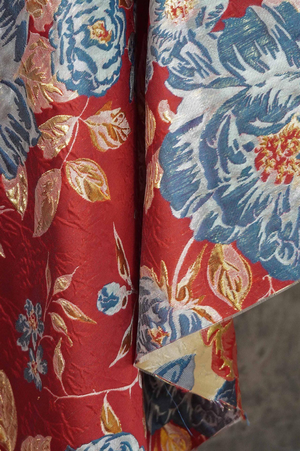 Gold Thread Jacquard Fabric: Rich Peony 3D Upholstery & Costume Fabric
