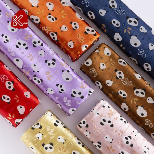 Tissu satiné brodé panda : matériau de couture de style japonais (largeur 59" ou 29,5")