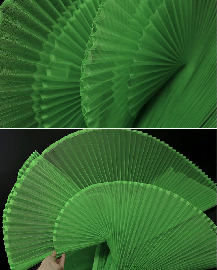 Pleated Tulle Fabric: 63" Wide Stiff Texture Wedding Gown Fabric