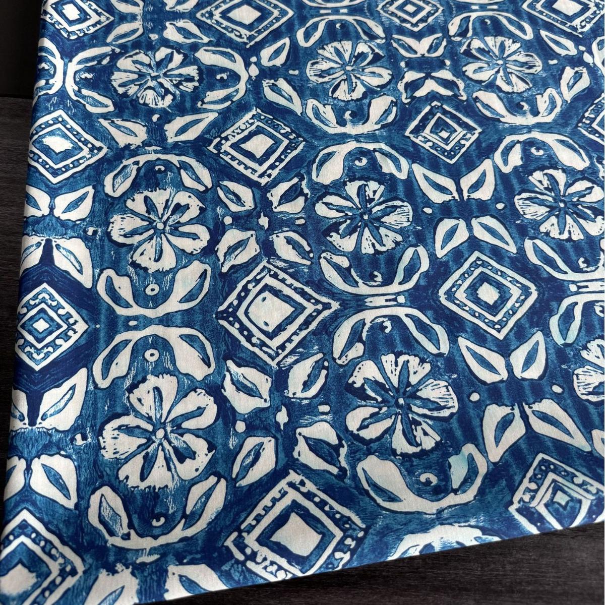 Tissu popeline de coton imprimé à la main (style indien) : patchwork, vêtements, loisirs créatifs