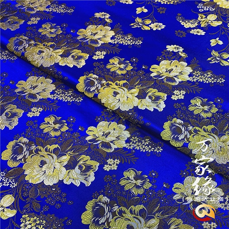 Peony Silk Brocade Fabric: Jacquard Mulberry Damask (29.5"W)
