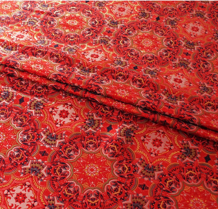 Tissu brocart Thangka exotique : satin jacquard tibétain (75 cm x 145 cm)