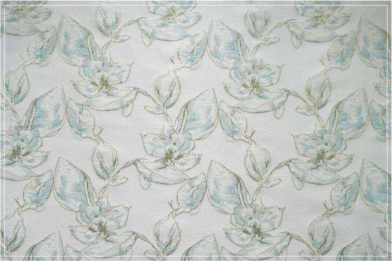 Gold Thread Floral Jacquard Fabric: 3D Oil Painting Texture, 57" Wide