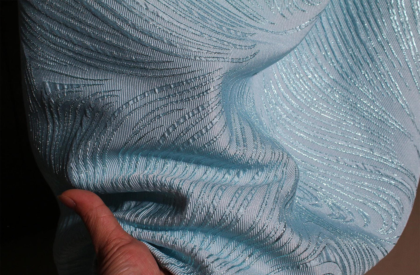 Embossed Jacquard Fabric: 3D Oil Painting Texture, 55'' Wide