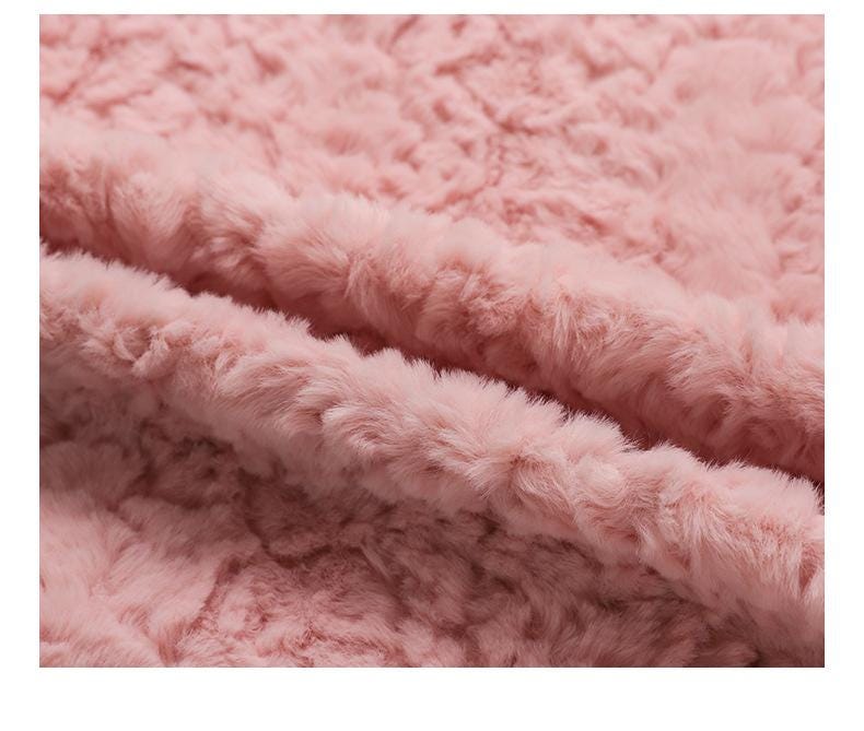 Tissu en fausse fourrure de lapin : polyester peluche pour la couture et les loisirs créatifs (160 cm de large)