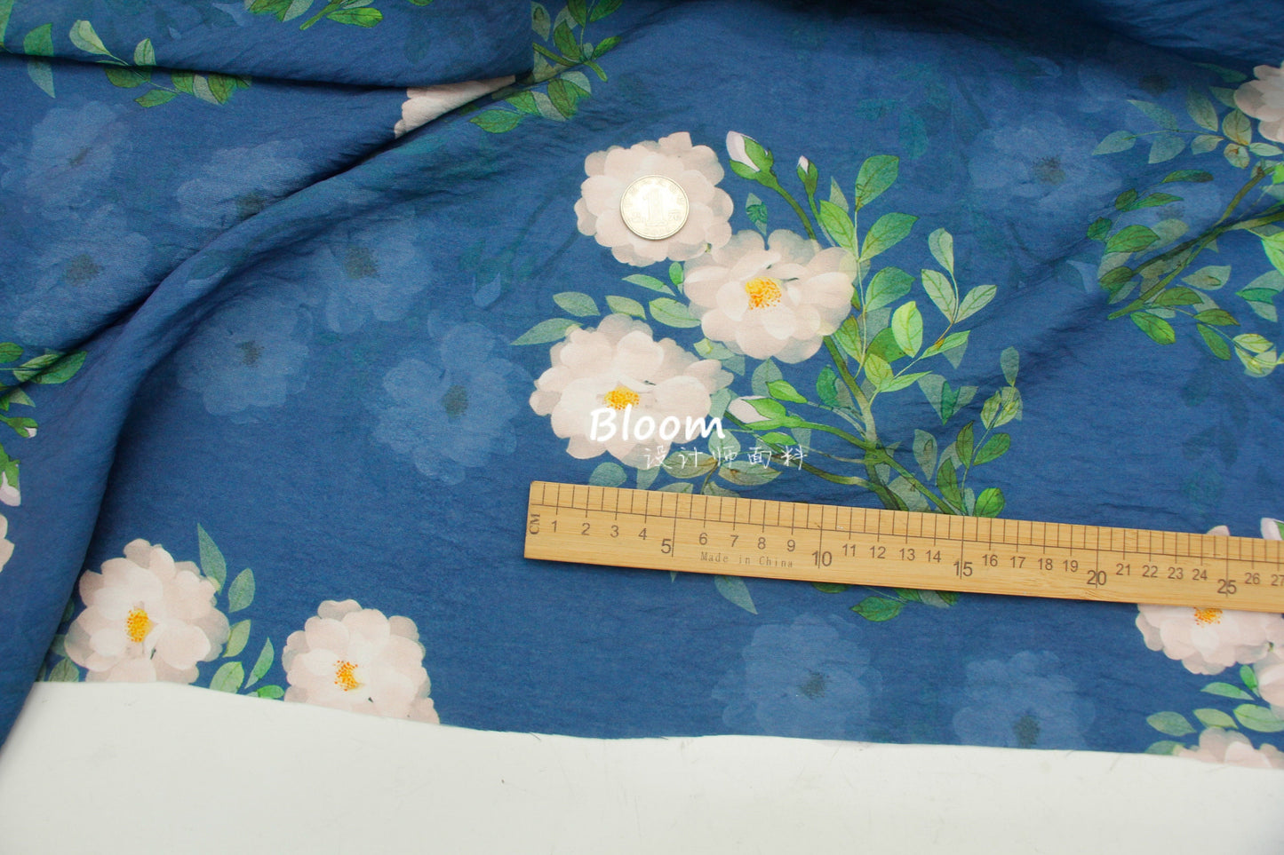 Tissu en lin Tencel soyeux à motif floral bleu : Couture et loisirs créatifs