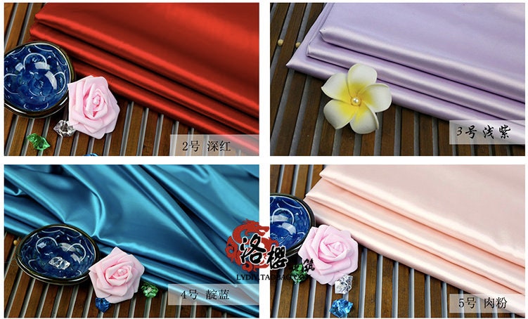 Tissu satin de soie uni : tissu de luxe pour robes de 150 cm de large