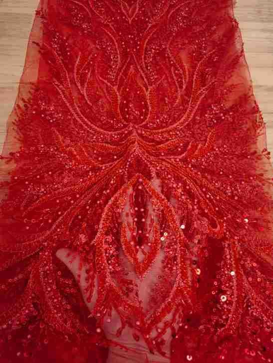 Tissu en dentelle à sequins et perles : voile de mariée, accessoire de robe
