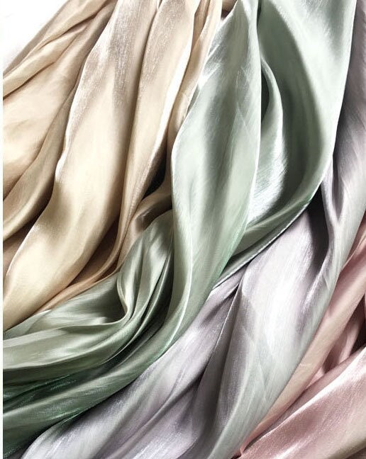 Tissu organza nacré : tissu soyeux pour robes de créateurs, largeur 150 cm (au mètre)