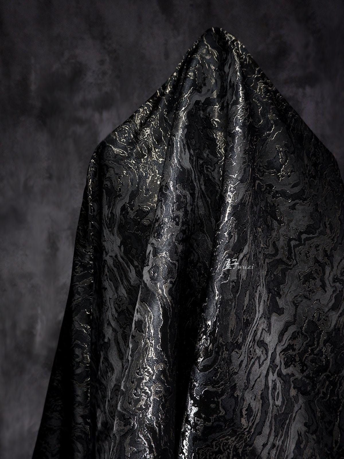 Tissu jacquard Lava Rock Ripple : bleu et or, ameublement, rideaux - 165 cm de large