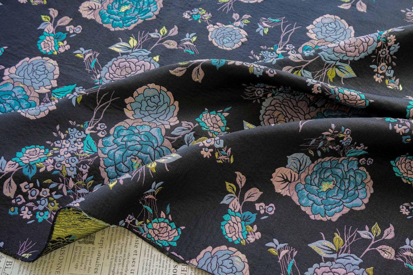 Brocade Jacquard Fabric: Retro Palace Style, Upholstery & Costume - By The Meter