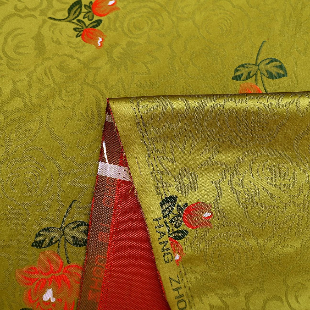 Tissu brocart de nylon à roses rouges : confection de robes Cheongsam, matelassage – au mètre