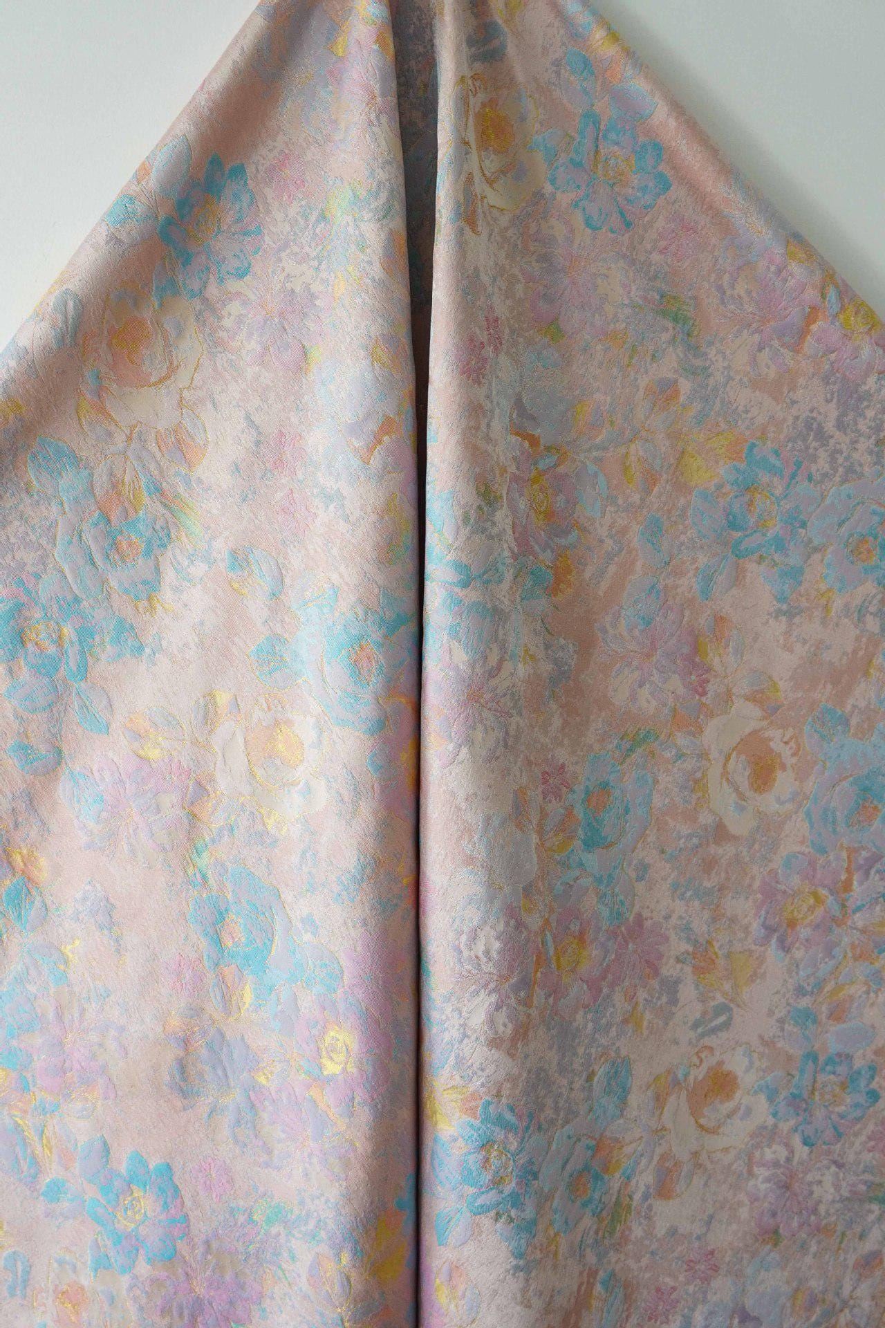 Tissu jacquard floral style peinture à l'huile ���� Décoration intérieure, rideaux, patchwork, ameublement, loisirs créatifs, projets DIY" Large
