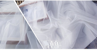 Tissu en dentelle ajourée, gaze transparente pour robe de mariée (59"L)