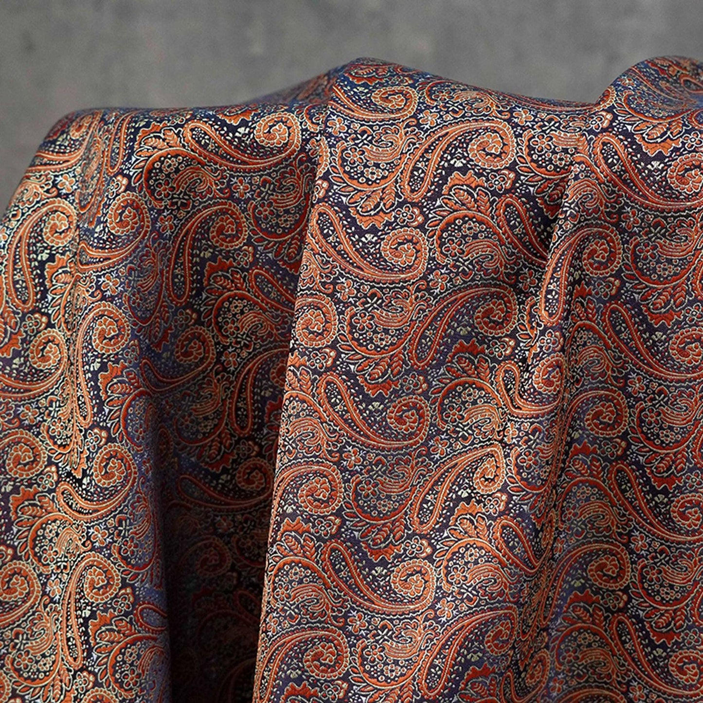 Tissu jacquard à motif cachemire ethnique pour chemises et robes vintage, largeur 65 pouces