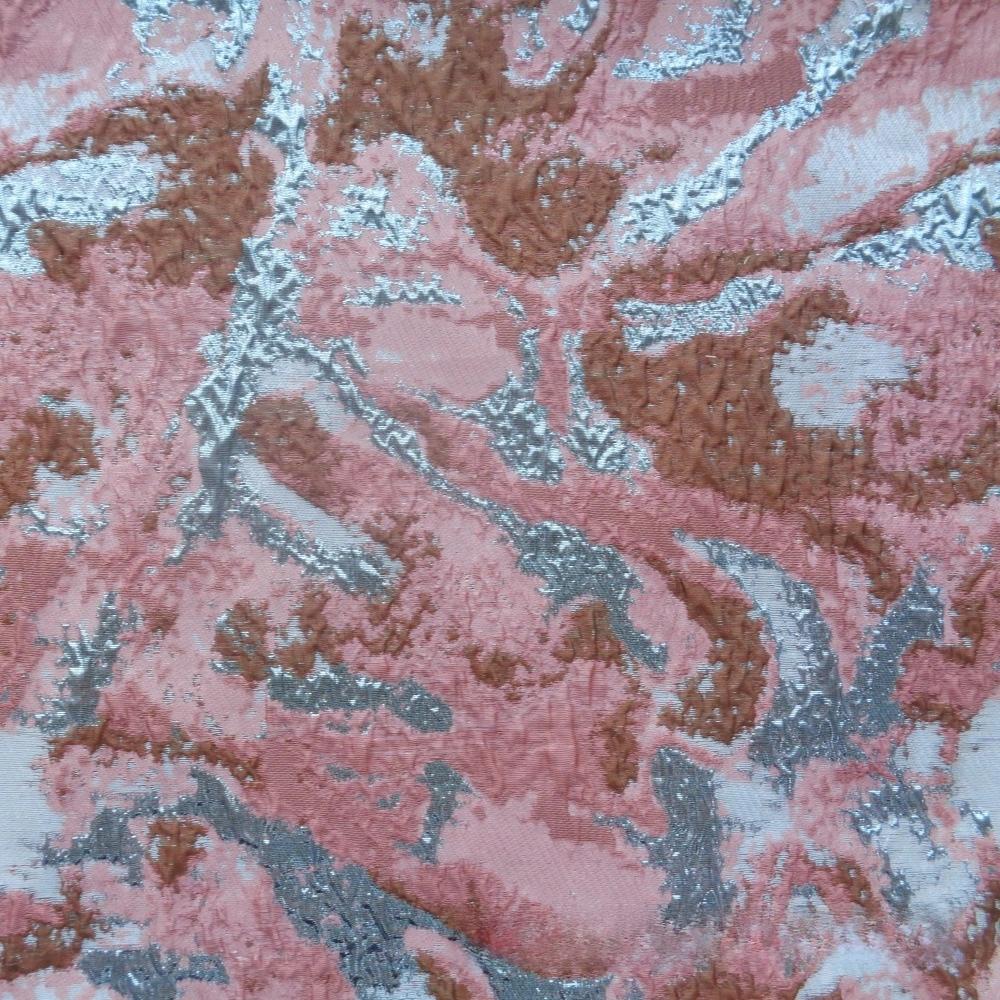 Tissu jacquard à motif ondulé : fil or et argent, tissu texturé pour robe (150 cm)