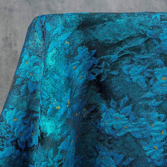 Tissu jacquard à motif floral en relief : Coloris bleu sarcelle et vert champêtres (largeur : 63 pouces)