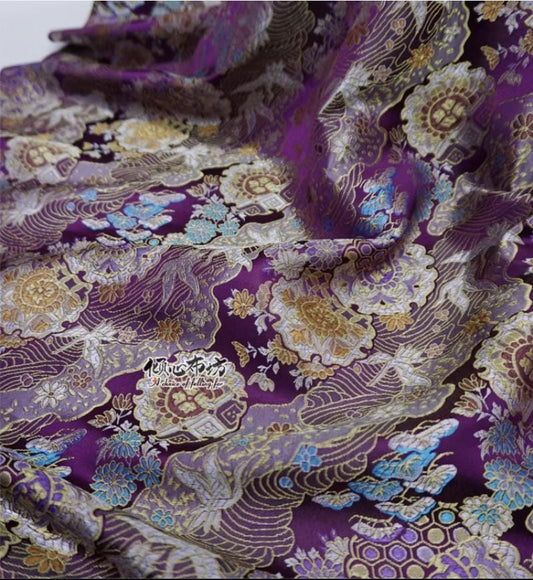 Tissu Kinran de Nishijin Crane : Brocart de soie jacquard damassé noir